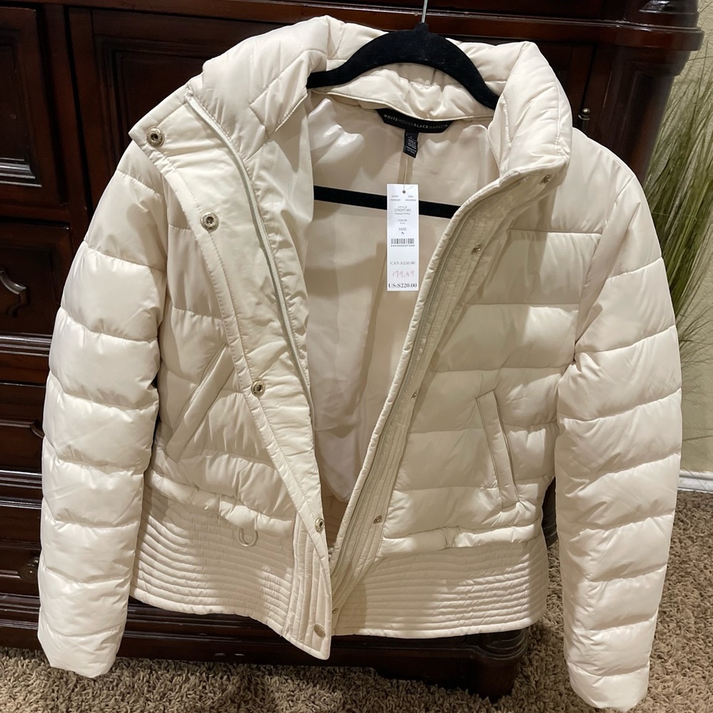 WhiteHouseBlackMarket, Peplum Puffer in Eucru. NWT, off white winter wardrobe